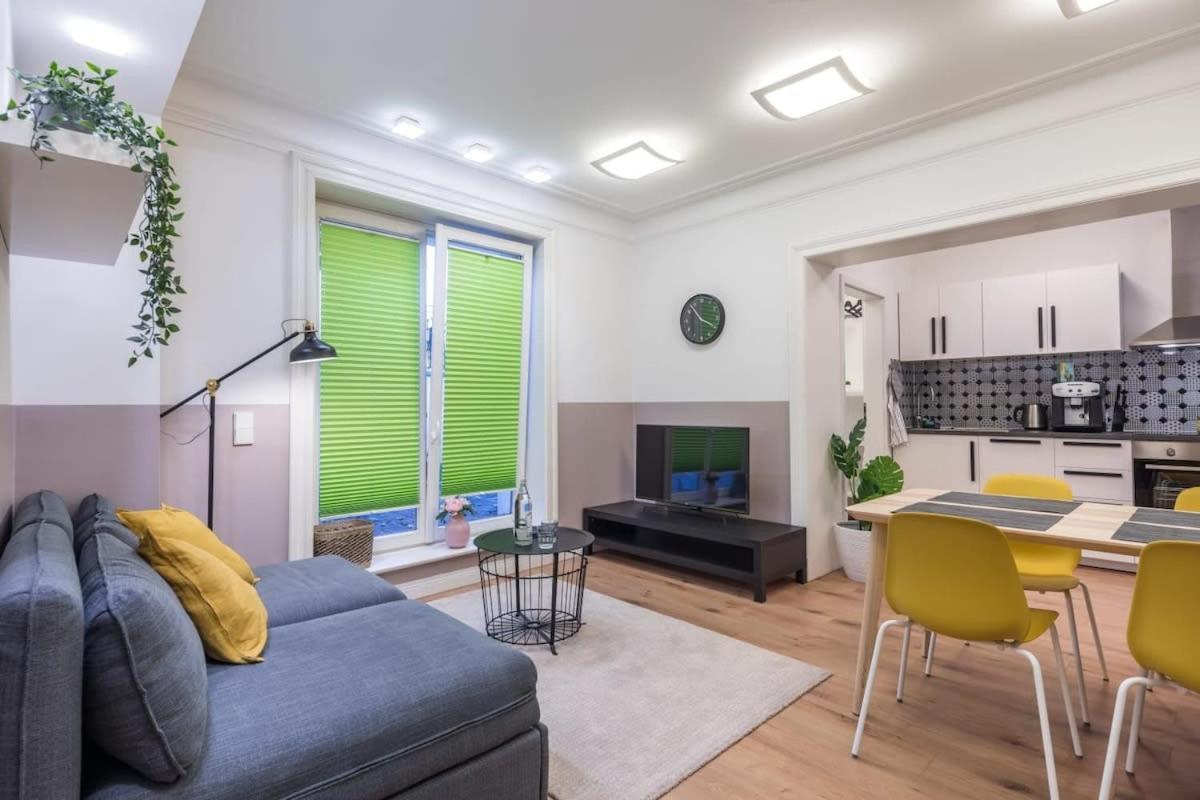 Charming Apartment In Prime Location ハンブルク エクステリア 写真